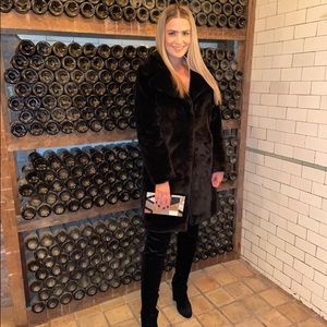 Meet your Posher, Alejandra